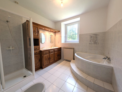 French property for sale in Chepniers, Charente-Maritime - €255,500 - photo 6