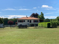 Maison à vendre à Taponnat-Fleurignac, Charente - 288 900 € - photo 3