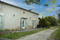 French property, houses and homes for sale in Saint-Pardoux-Isaac Lot-et-Garonne Aquitaine