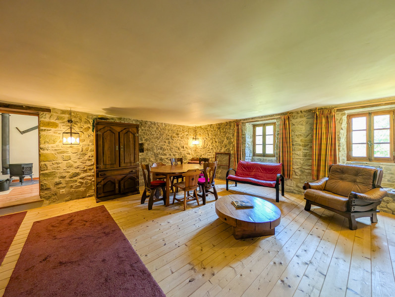 French property for sale in Vesc, Drôme - €589,000 - photo 9