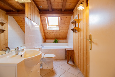 Chalet de 4 appartements indépendants avec sauna, ski-room et vues incroyables sur la station de Valmorel