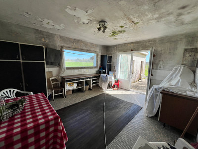 French property for sale in La Genétouze, Charente-Maritime - €130,800 - photo 4