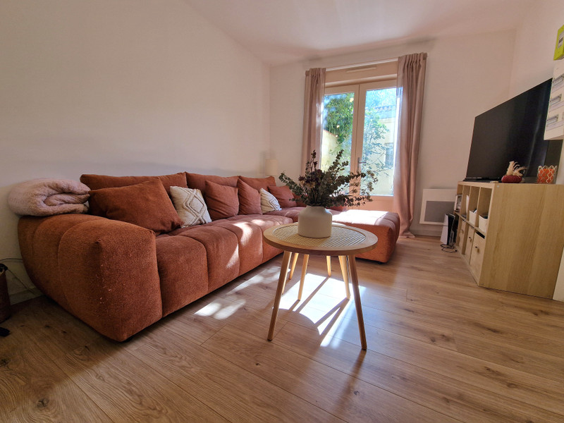 French property for sale in Bordeaux, Gironde - €189,000 - photo 0