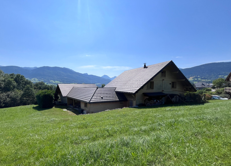 Ski property for sale in Savoie Grand Revard - €895,000 - photo 0