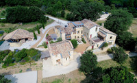 Propriété à vendre à Tresques, Gard - 2 100 000 € - photo n°2