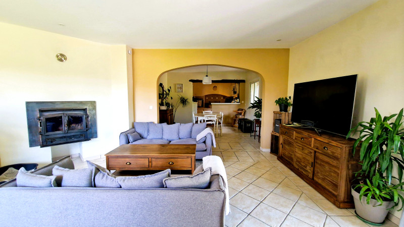 French property for sale in Avignon, Vaucluse - €798,000 - photo 3