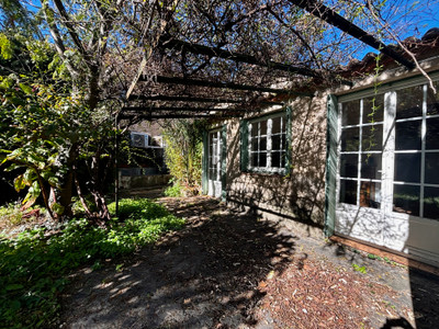 French property for sale in Bagnols-sur-Cèze, Gard - €255,000 - photo 9