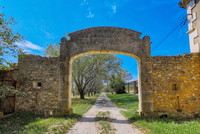 Chateau à vendre à Apt, Vaucluse - 2.635.000 € - photo 13
