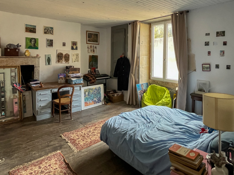 French property for sale in Ruffec, Charente - €189,000 - photo 6