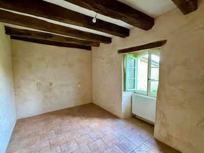 French property for sale in Antigny, Vienne - €294,250 - photo 4