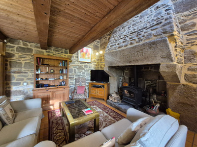 French property for sale in Locarn, Côtes-d'Armor - €240,000 - photo 2