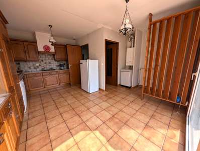French property for sale in Cahors, Lot - €214,000 - photo 2