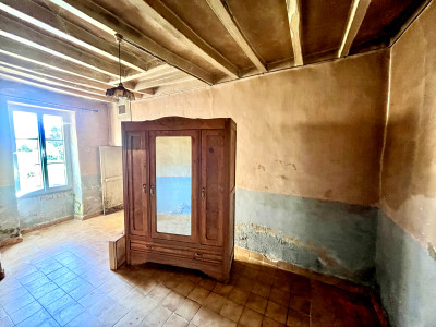 French property for sale in Saint-Léonard-des-Bois, Sarthe - €100,000 - photo 7