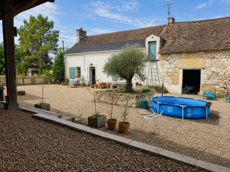French property for sale in Courléon, Maine-et-Loire - €136,250 - photo 2