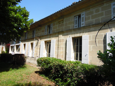 Maison à vendre à Saint-Christoly-de-Blaye, Gironde, Aquitaine, avec Leggett Immobilier