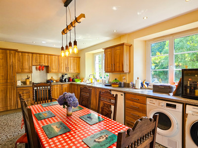 French property for sale in Plouguenast-Langast, Côtes-d'Armor - €189,625 - photo 3