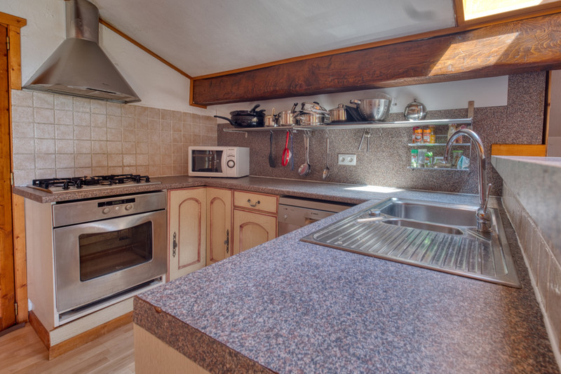 Ski property for sale in Les Gets - €565,000 - photo 5
