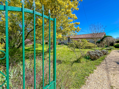 French property for sale in Boulazac Isle Manoire, Dordogne - €340,000 - photo 9