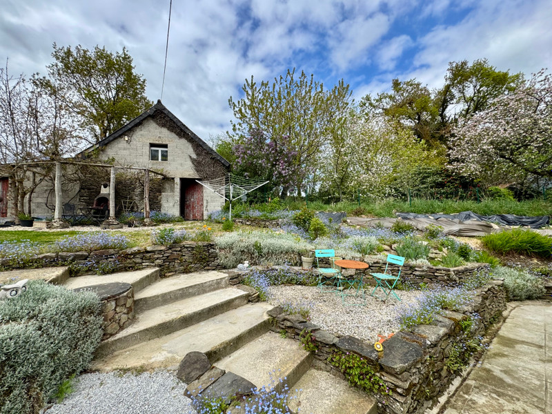 French property for sale in Landeleau, Finistère - €174,000 - photo 12