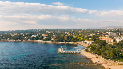 French property for sale in Saint-Raphaël, Var - €430,000 - photo 4