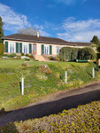 Maison à vendre à Vimoutiers, Orne - 186 000 € - photo 1