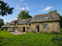 Propriété à vendre à Ceaucé, Orne - 125 000 € - photo n°1
