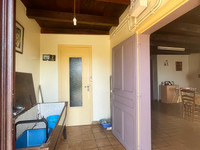 Maison à vendre à Oradour-Fanais, Charente - 56.600 € - photo 3