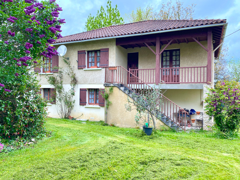 Maison à vendre à Parcoul-Chenaud, Dordogne - 162 000 € - photo 1