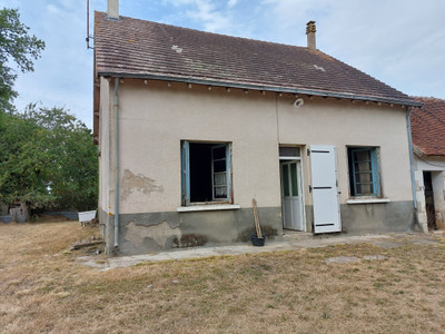 French property for sale in Vicq-sur-Nahon, Indre - €69,950 - photo 2