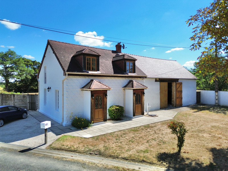 French property for sale in Coulonges, Vienne - €147,650 - photo 0