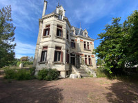 Chateau à vendre à Bassac, Charente - 349 995 € - photo 2