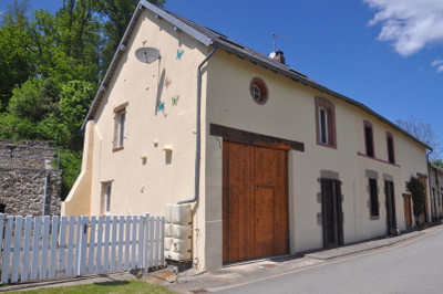 Maison à vendre à Ceyroux, Creuse, Limousin, avec Leggett Immobilier