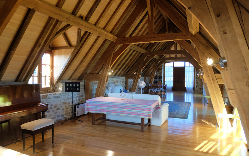 French property for sale in Beaulieu-sur-Dordogne, Corrèze - €269,999 - photo 5