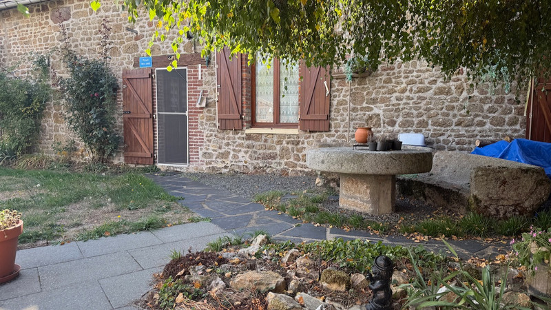 French property for sale in Lignières-Orgères, Mayenne - €132,000 - photo 13