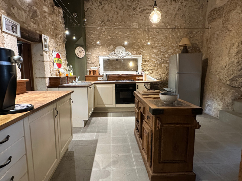 French property for sale in Bourdeilles, Dordogne - €439,900 - photo 9