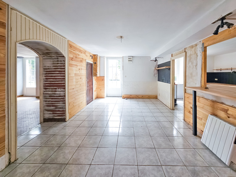French property for sale in Hyds, Allier - €69,500 - photo 1