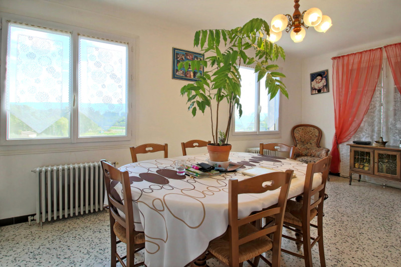 French property for sale in Bonnieux, Vaucluse - €375,000 - photo 4