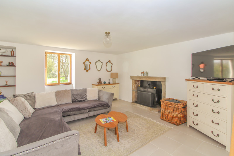 French property for sale in Chiché, Deux-Sèvres - €193,000 - photo 5