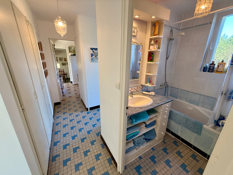 French property for sale in La Genétouze, Charente-Maritime - €199,800 - photo 6