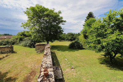 French property for sale in Sauzé-Vaussais, Deux-Sèvres - €140,400 - photo 5