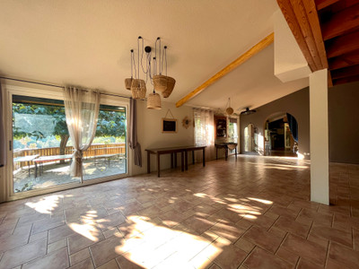 Maison à vendre à Rodès, Pyrénées-Orientales, Languedoc-Roussillon, avec Leggett Immobilier