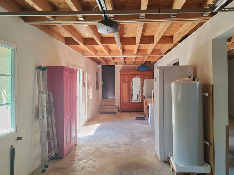 French property for sale in Cerelles, Indre-et-Loire - €399,500 - photo 10
