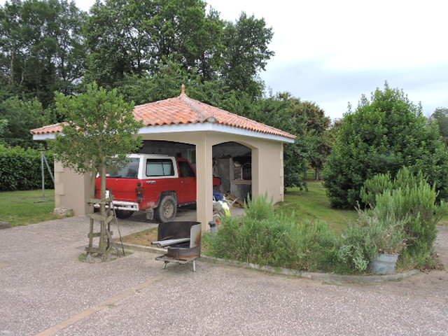 French property for sale in Saint-Laurent-sur-Manoire, Dordogne - €278,200 - photo 3
