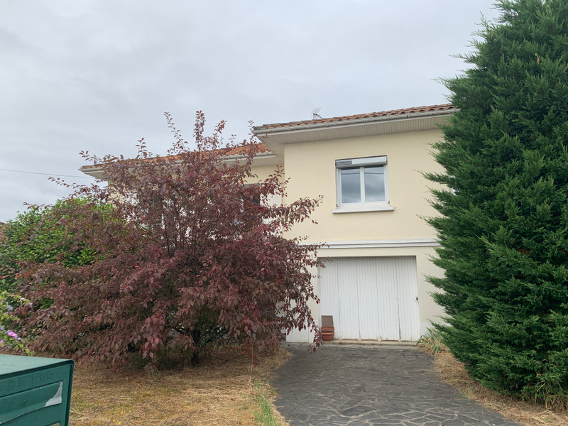 French property for sale in Pineuilh, Gironde - €212,000 - photo 3