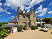French property, houses and homes for sale in Plestin-les-Grèves Côtes-d'Armor Brittany