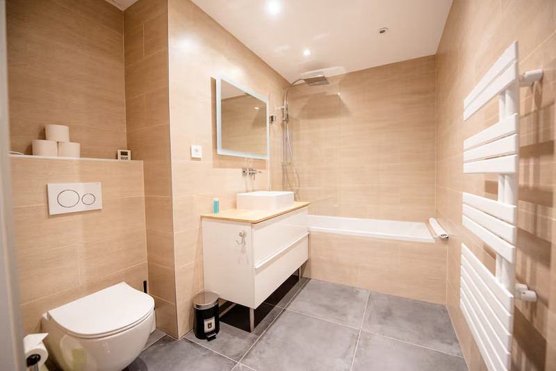 French property for sale in Antibes, Alpes-Maritimes - €795,000 - photo 4