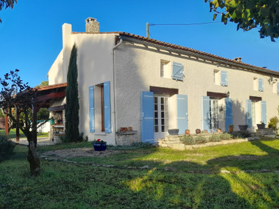 Maison à vendre à Plaine-d'Argenson, Deux-Sèvres, Poitou-Charentes, avec Leggett Immobilier