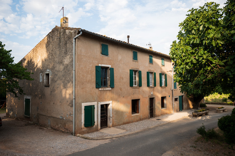 Commerce à vendre à Lézignan-Corbières, Aude - 530 000 € - photo 1 Commerce à vendre à Lézignan-Corbières, Aude - 530 000 € - photo 1