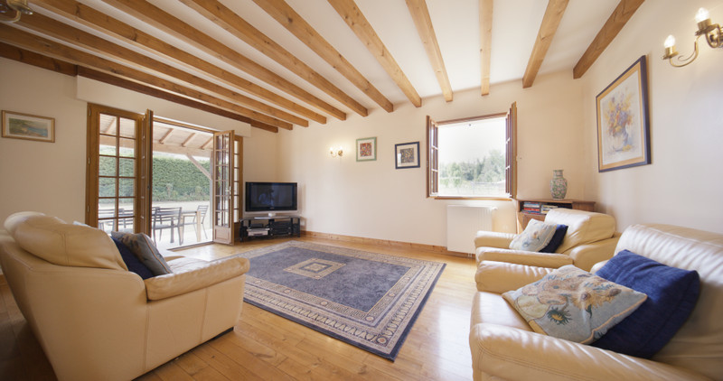French property for sale in Vanxains, Dordogne - €296,800 - photo 2