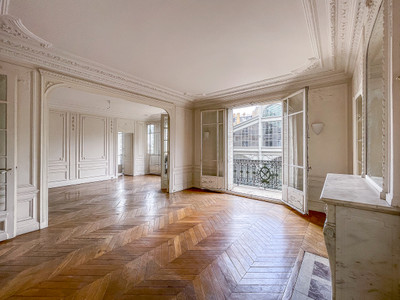 Appartement à vendre à Paris 3e Arrondissement, Paris, Île-de-France, avec Leggett Immobilier